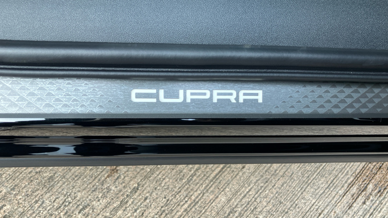 CUPRA Terramar 1.5 eHybrid 204 Tribe Edition 5dr DSG Hatchback